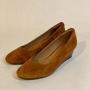 Clark’s Tanned Suede Slip on Wedge